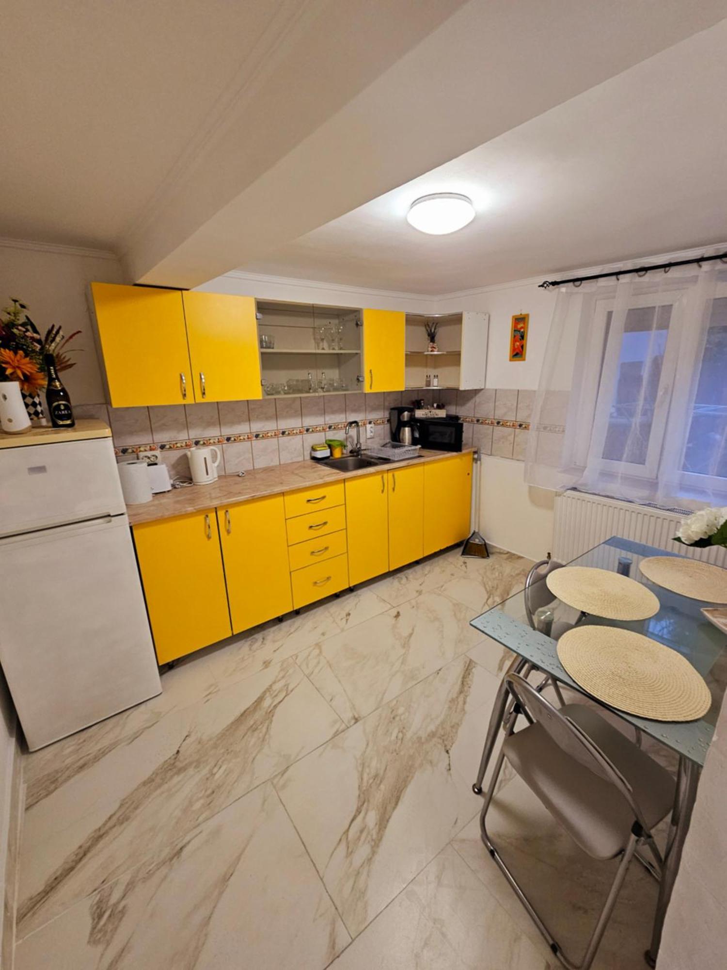 Cazare Apartamente Iris Băile Felix Dış mekan fotoğraf