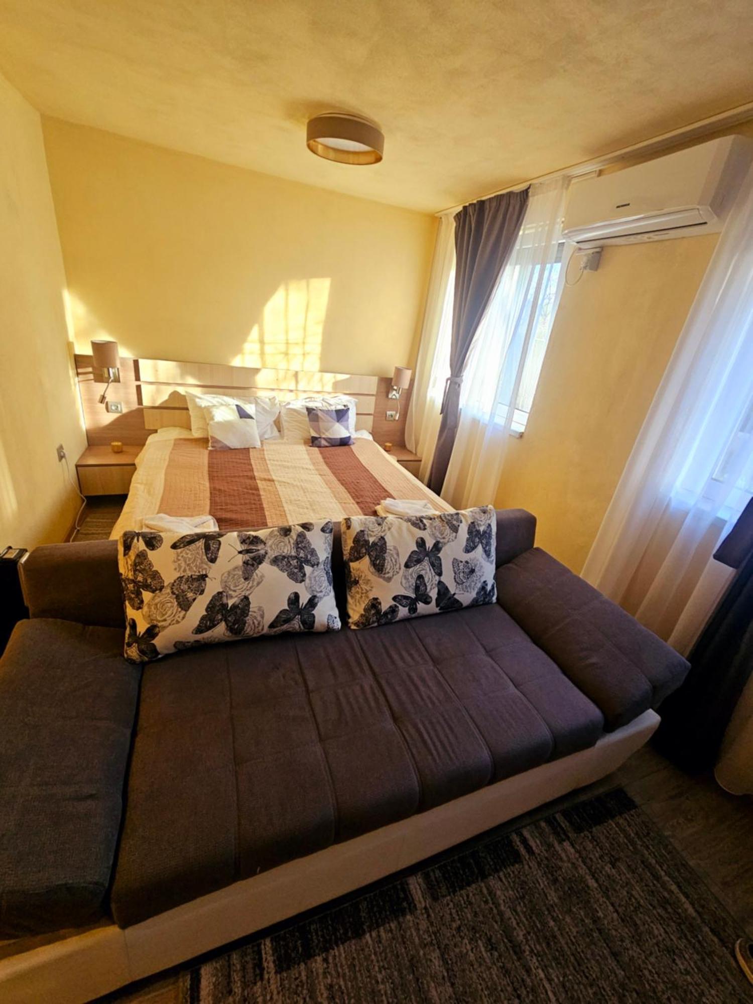 Cazare Apartamente Iris Băile Felix Dış mekan fotoğraf